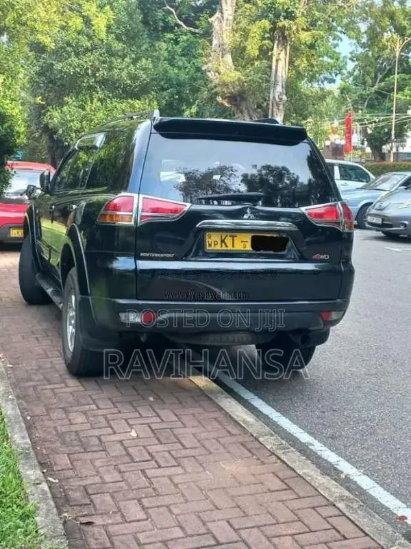 Mitsubishi montero sport 2012 SUV (Used)