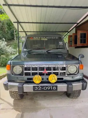 Mitsubishi Pajero 1986 SUV (Used)