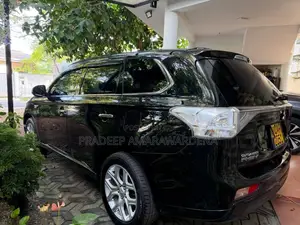 Mitsubishi Outlander 2015 SUV (Used)