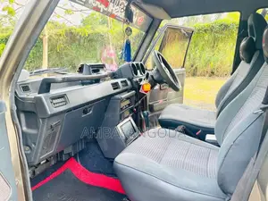 Mitsubishi Mk1 1988 SUV (Used)