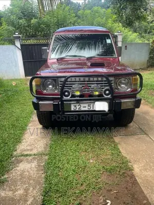 Mitsubishi 4D56 1988 SUV (Used)