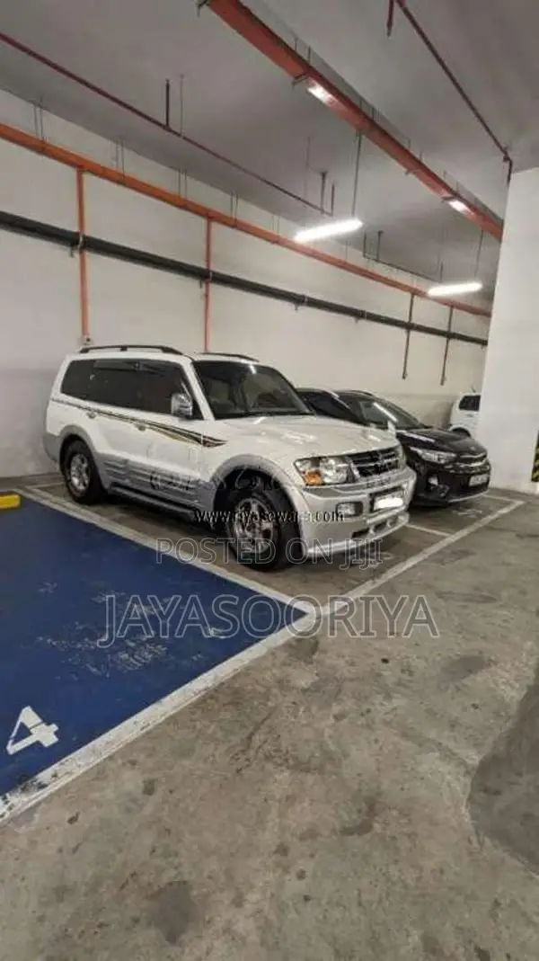 Mitsubishi Montero Exceed 2000 SUV (Used)