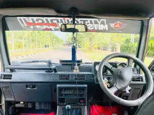 Mitsubishi Mk1 1988 SUV (Used)