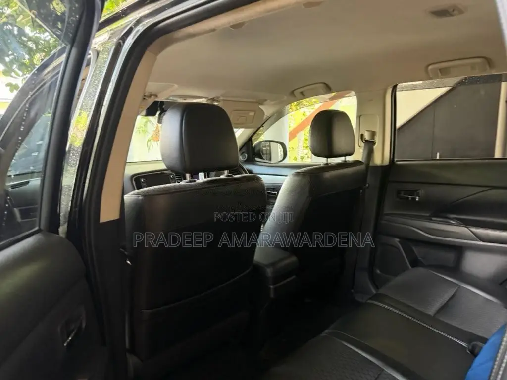 Mitsubishi Outlander 2015 SUV (Used)