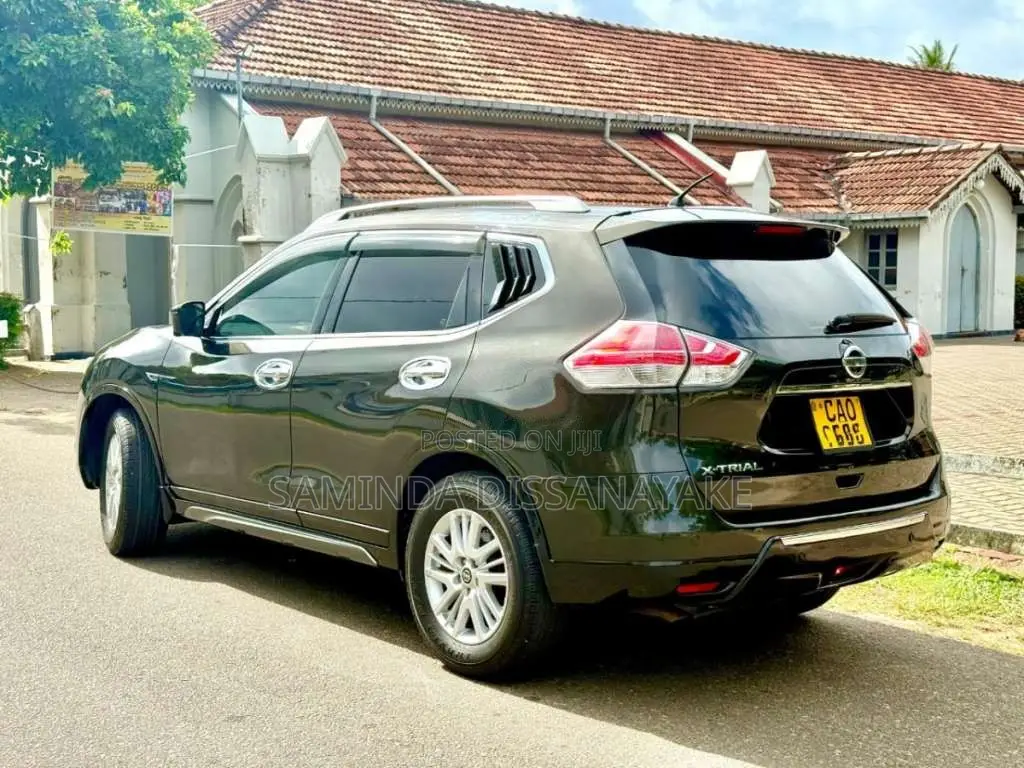 Nissan X-Trail 2016 SUV (Used)