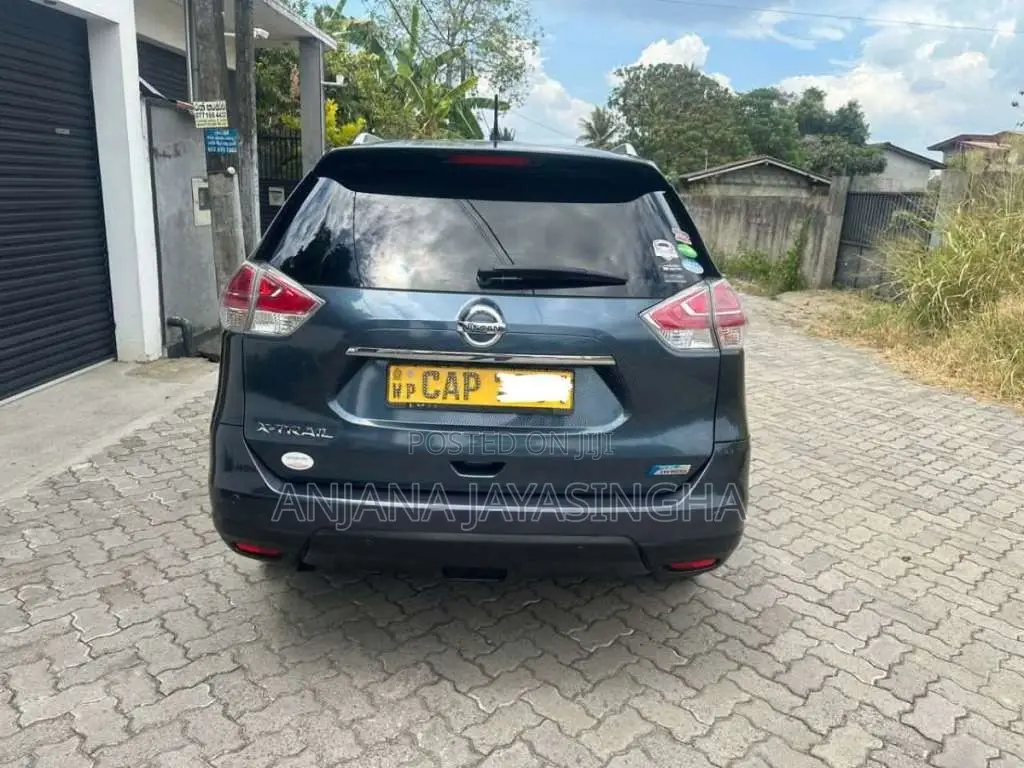 Nissan X-Trail 2016 SUV (Used)