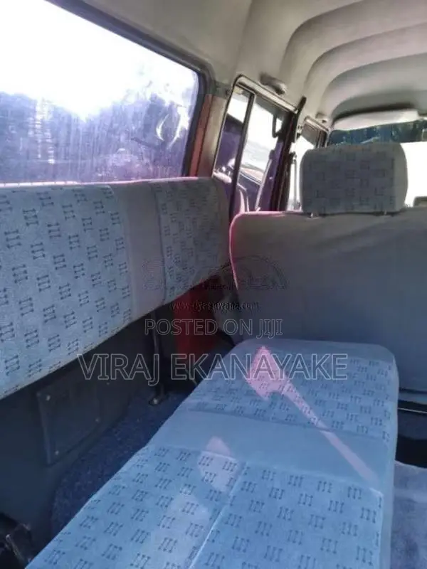 Mitsubishi 4D56 1988 SUV (Used)