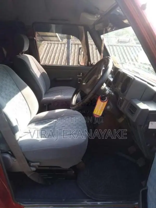 Mitsubishi 4D56 1988 SUV (Used)