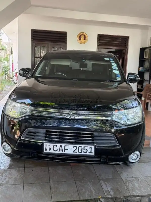 Mitsubishi Outlander 2015 SUV (Used)