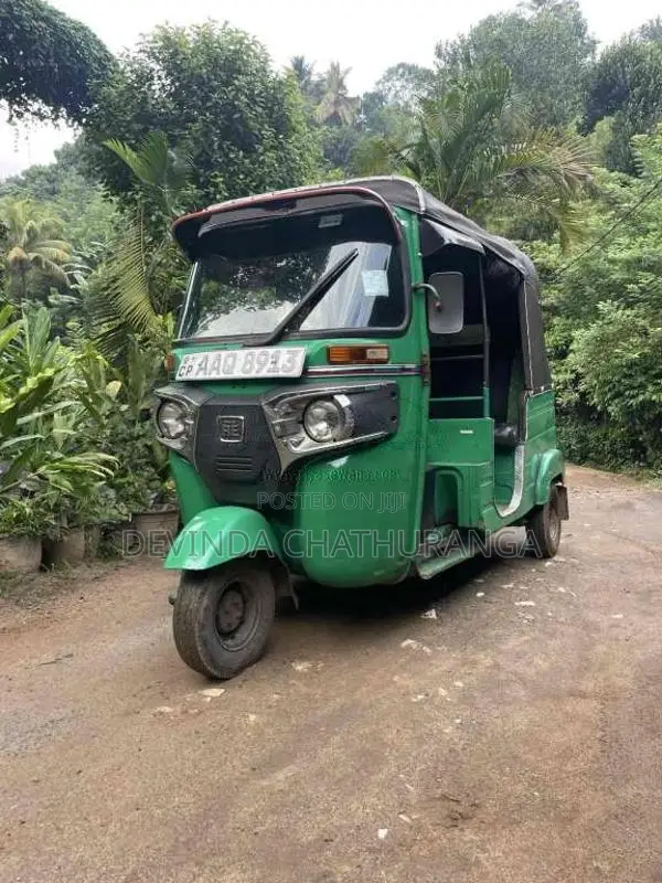 Bajaj RE 2014 Three Wheel (Used)