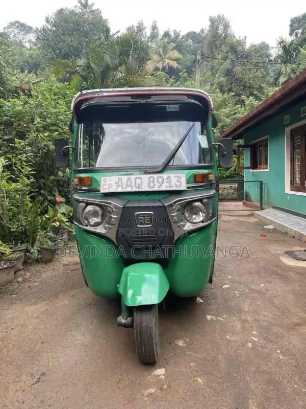 Bajaj RE 2014 Three Wheel (Used)