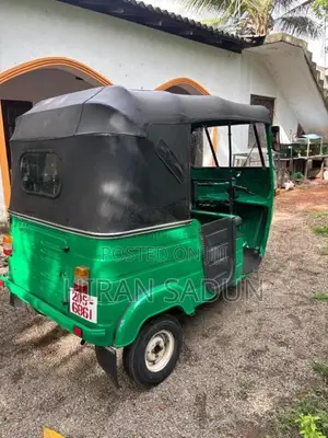 Bajaj RE 2004 Three Wheel (Used)
