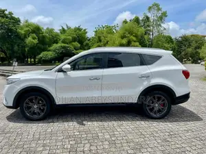 DFSK Glory I-Auto 2022 SUV Unregistered (Recondition)