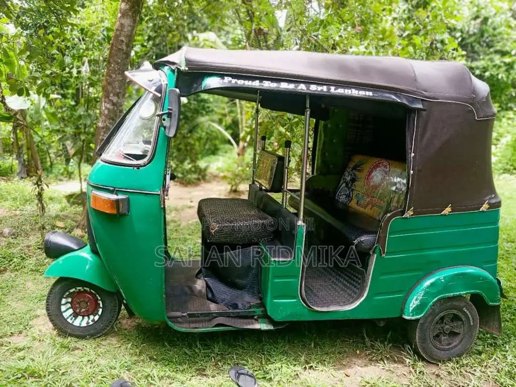 Bajaj RE 1995 Three Wheel (Used)