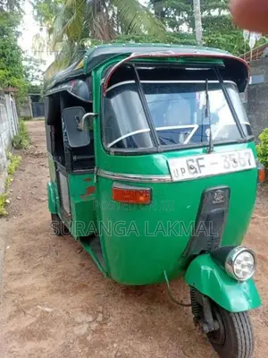 Bajaj RE 2004 Three Wheel (Used)