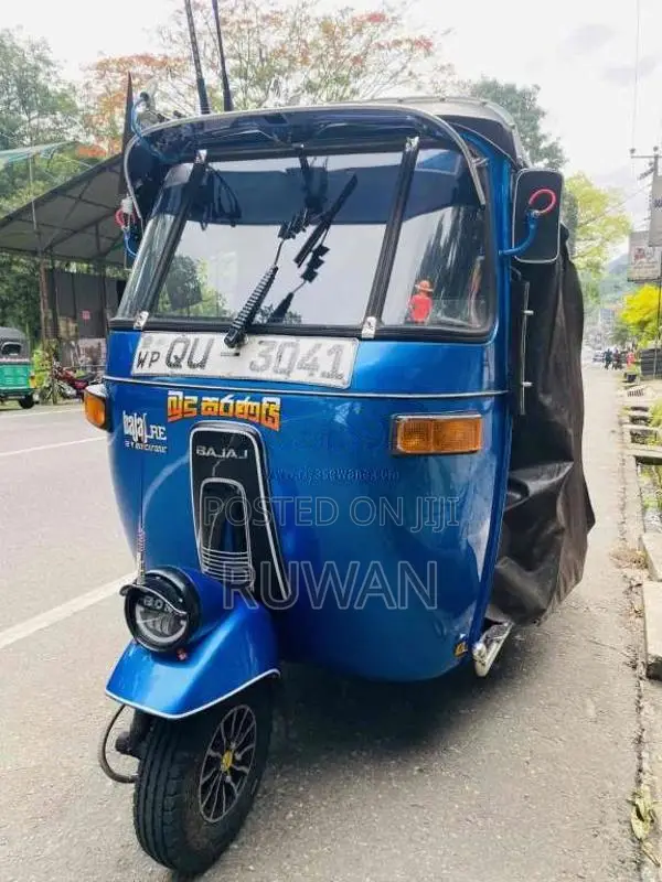 Bajaj RE 2009 Three Wheel (Used)