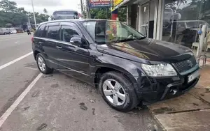 Suzuki Vitara 2012 SUV (Used)