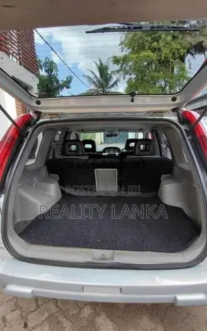 Nissan X-Trail 2001 SUV (Used)