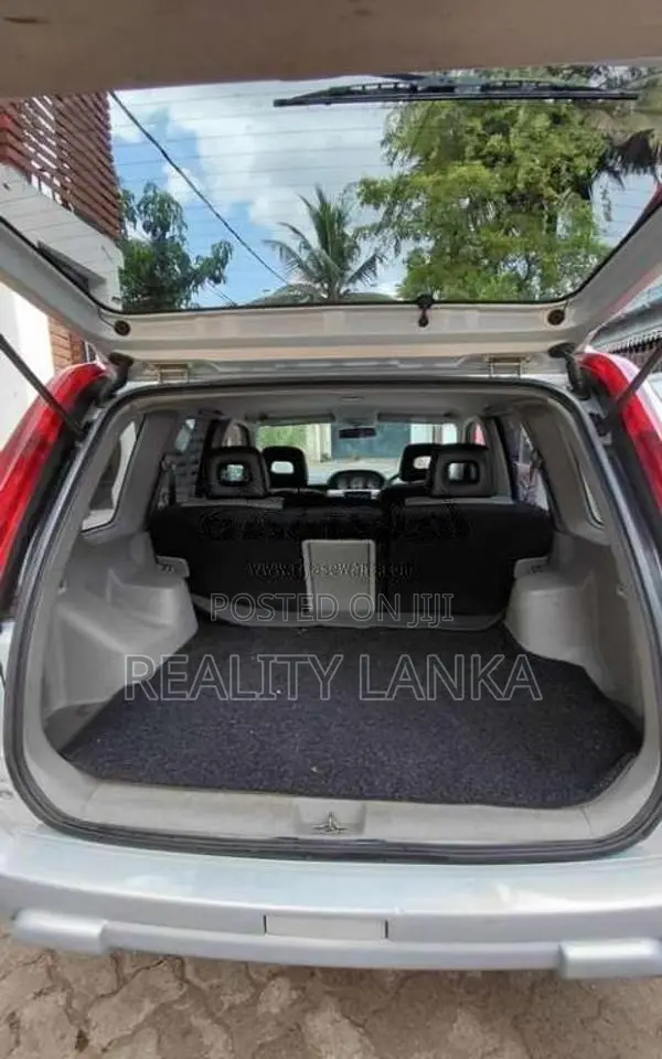 Nissan X-Trail 2001 SUV (Used)
