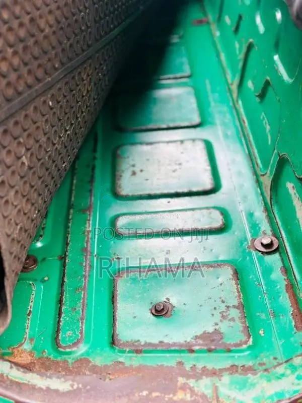 Bajaj RE 2009 Three Wheel (Used)