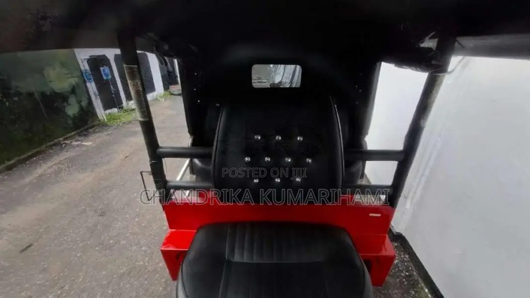 Bajaj RE 4 Stroke 2014 Three Wheel (Used)