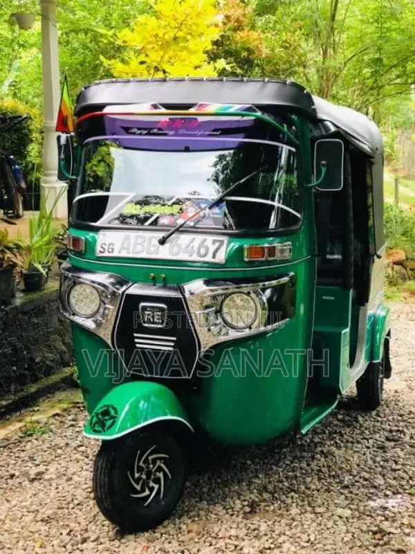 Bajaj RE 2015 Three Wheel (Used)