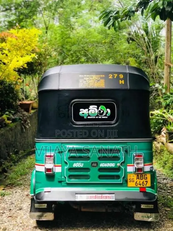 Bajaj RE 2015 Three Wheel (Used)