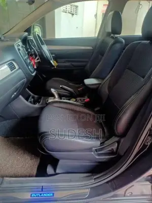 Mitsubishi Outlander PHEV 2014 SUV (Used)