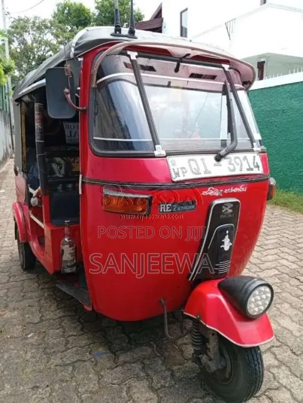 Bajaj RE 2006 Three Wheel (Used)
