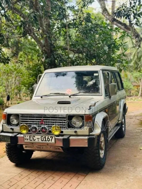 Mitsubishi Pajero MK1 1985 SUV (Used)