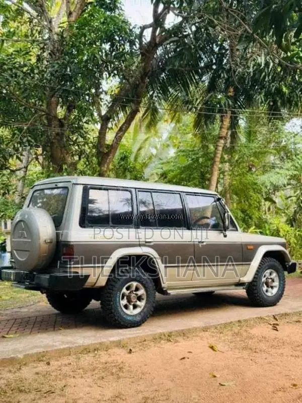 Mitsubishi Pajero MK1 1985 SUV (Used)