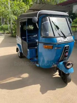 Bajaj 2 Stroke 2006 Three Wheel (Used)