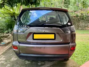 Mitsubishi Outlander 2012 SUV (Used)