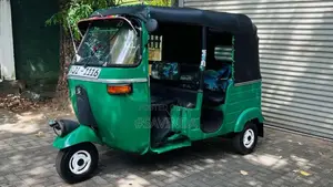 Bajaj RE 2 Stroke 2004 Three Wheel (Used)