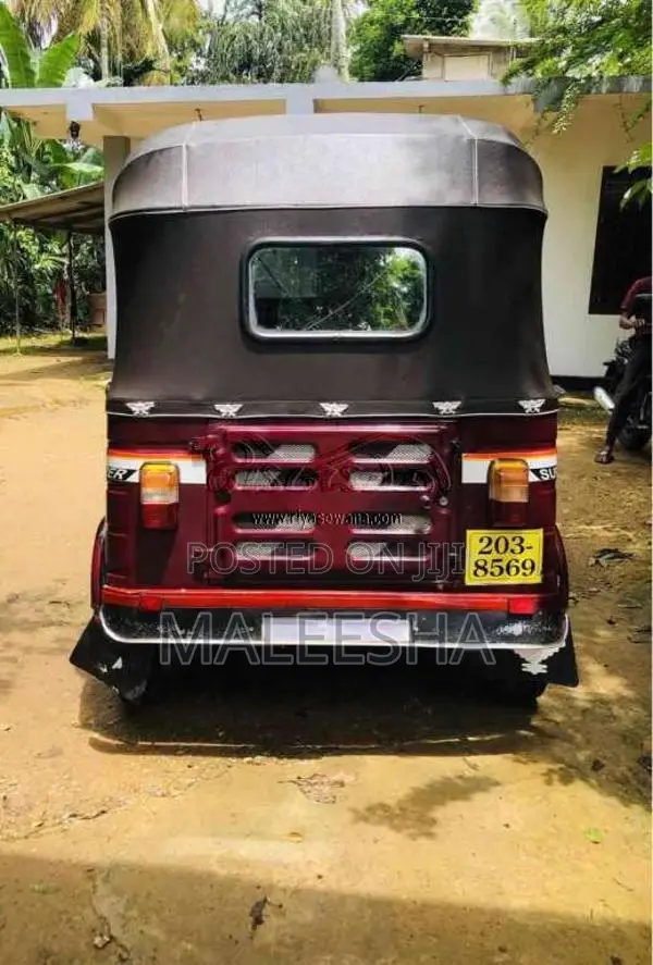 Bajaj RE 1998 Three Wheel (Used)