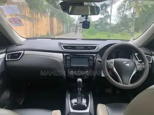 Nissan X-Trail 2016 SUV (Used)