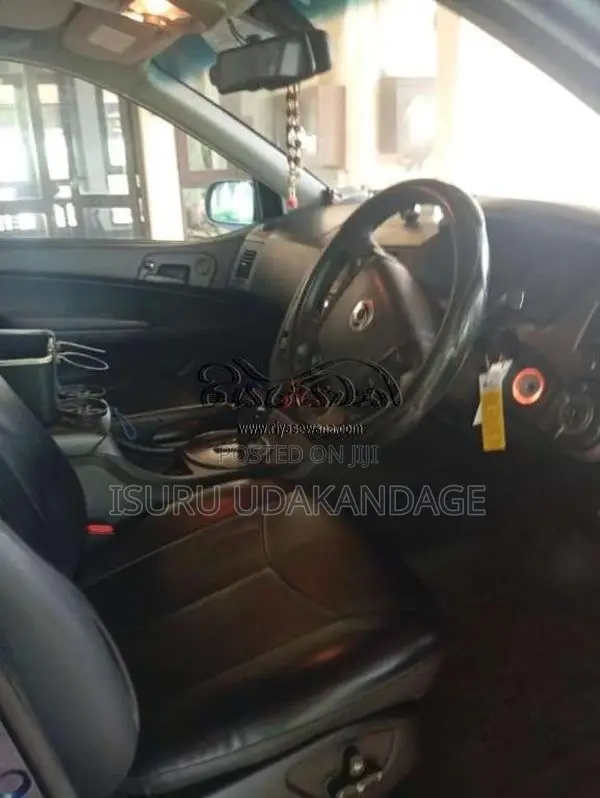 Micro Kyron 2011 SUV (Used)