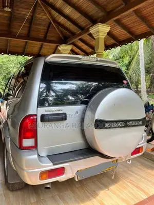 Suzuki Vitara 2002 SUV (Used)