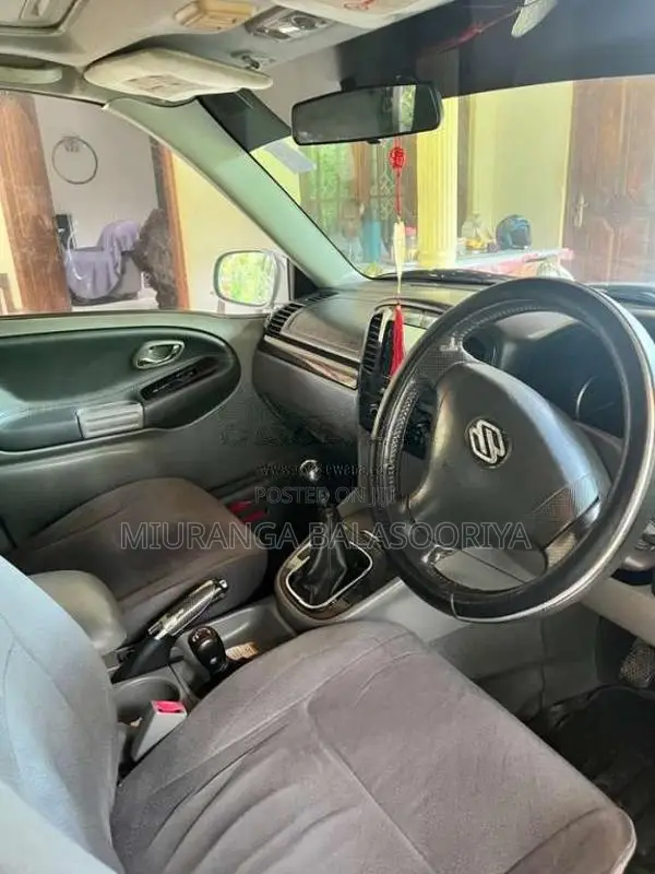 Suzuki Vitara 2002 SUV (Used)