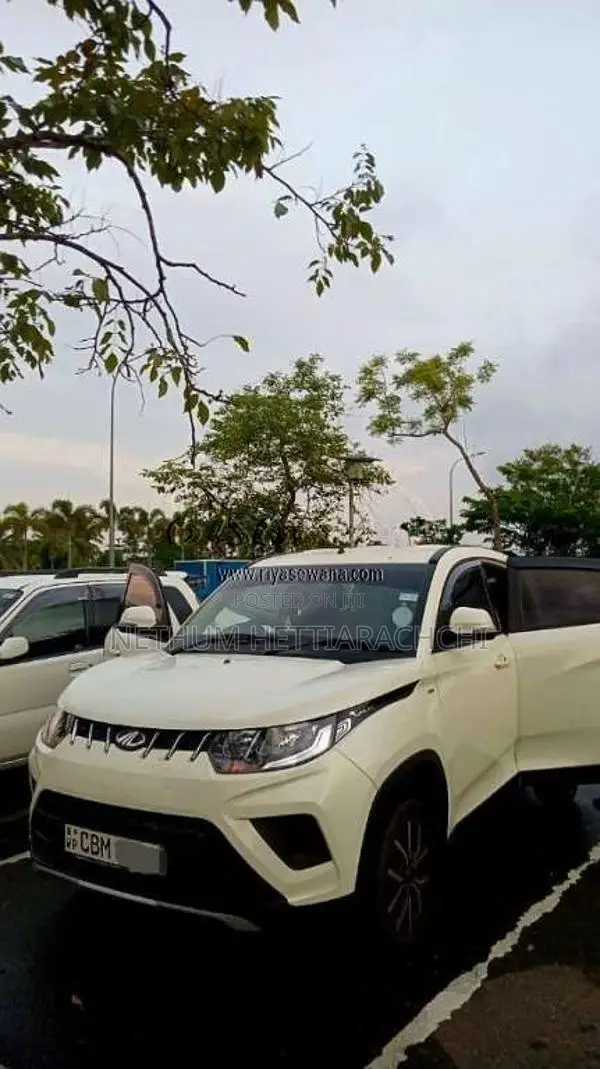 Mahindra KUV 100 2022 SUV (Used)