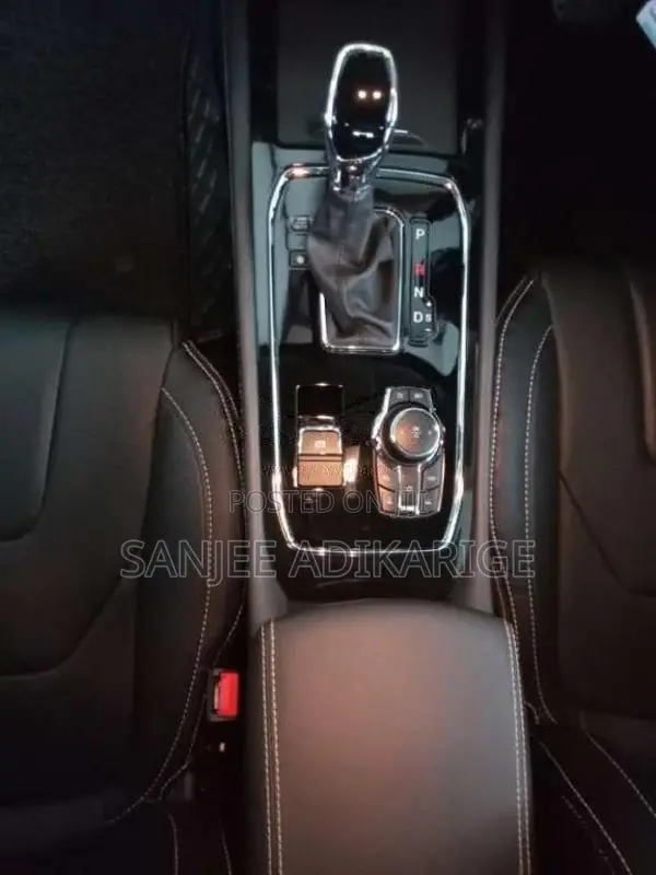 DFSK Glory I-Auto 2022 SUV (Used)
