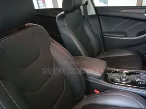 DFSK Glory I-Auto 2022 SUV (Used)