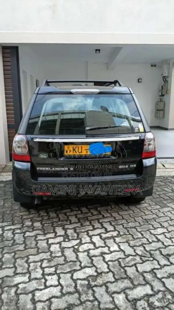 Land-Rover Freelander 2 2011 SUV (Used)