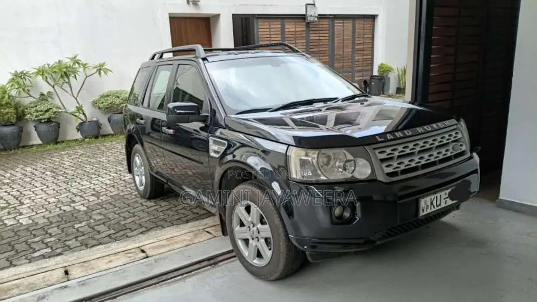 Land-Rover Freelander 2 2011 SUV (Used)