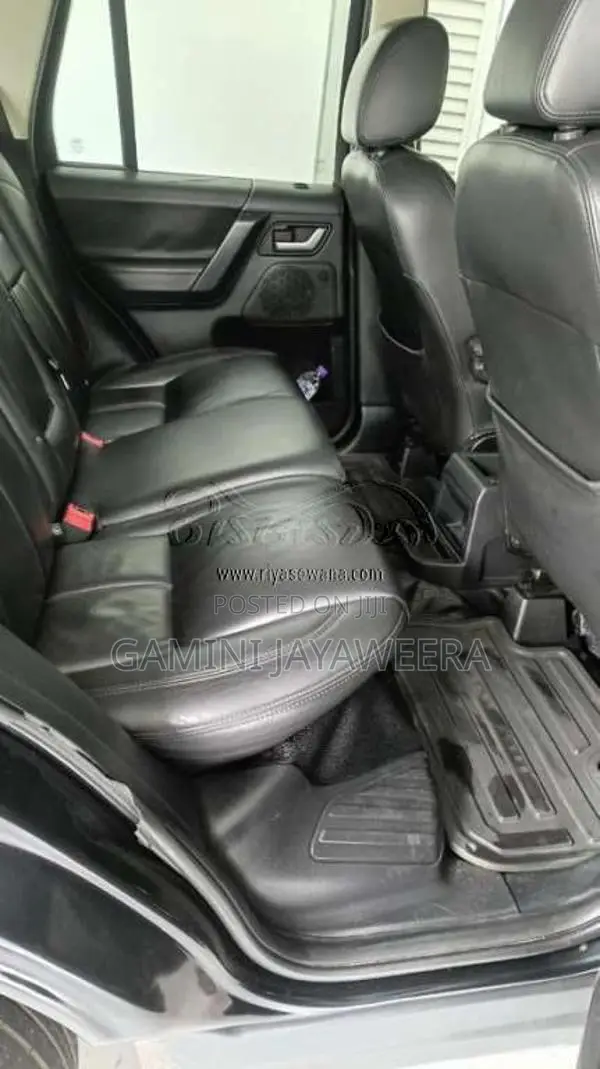 Land-Rover Freelander 2 2011 SUV (Used)