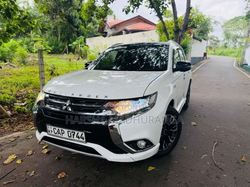 Mitsubishi Outlander 2015 SUV (Used)