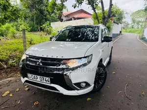 Mitsubishi Outlander 2015 SUV (Used)