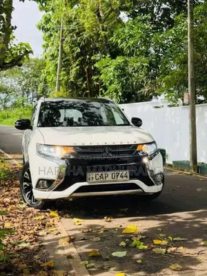 Mitsubishi Outlander 2015 SUV (Used)