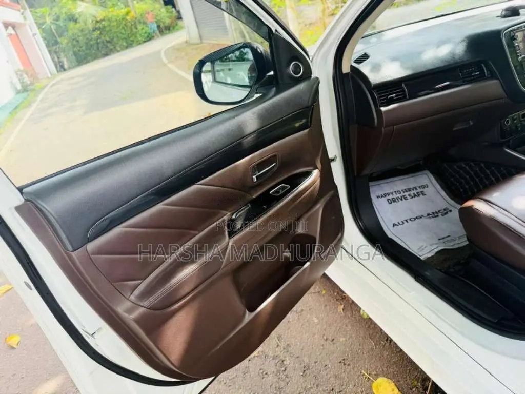 Mitsubishi Outlander 2015 SUV (Used)