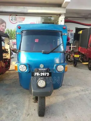 Piaggio Ape 2001 Three Wheel (Used)